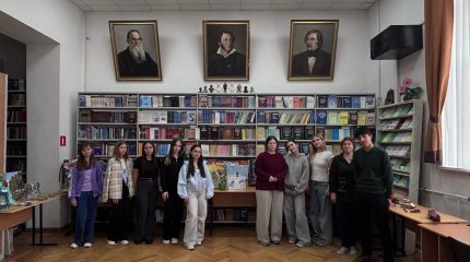 Выставка «Наше будущее — в единстве»