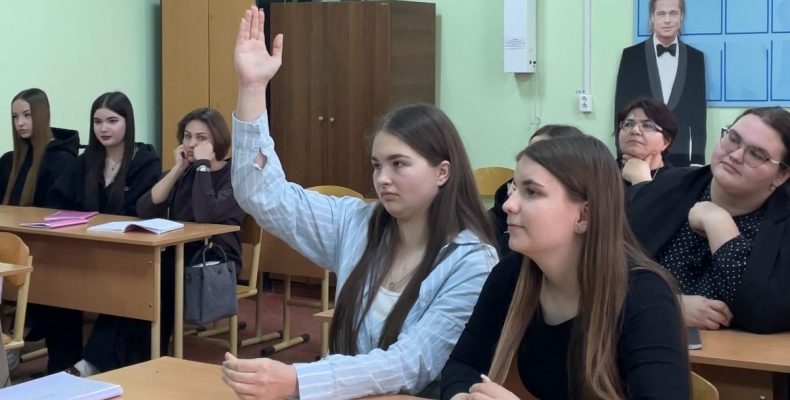 Деловая игра «Политический батл»